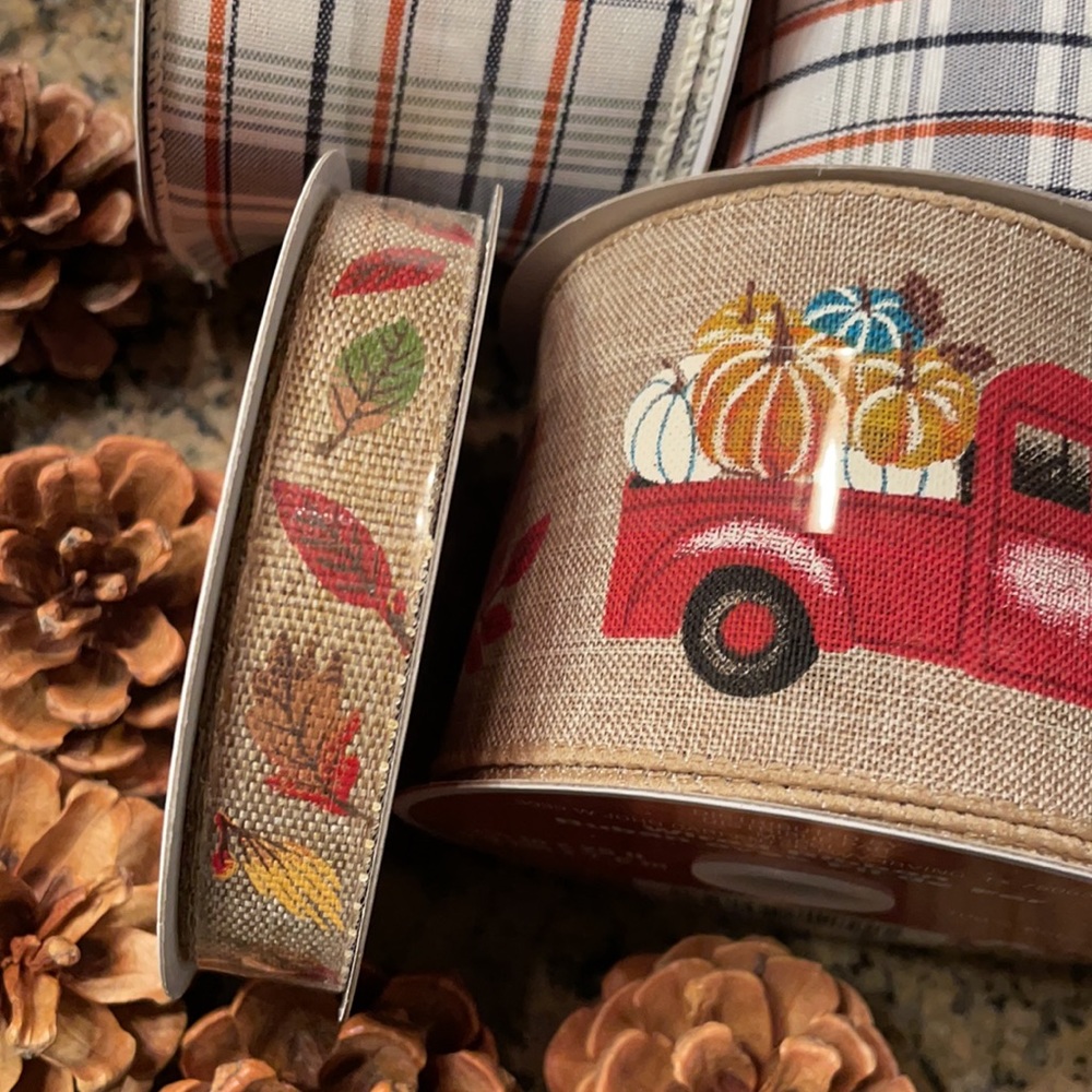 Fall Theme Wreath Making Kit - Picture 9 of 12